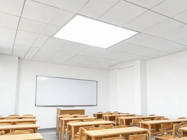 Commercial LED panel luminaire